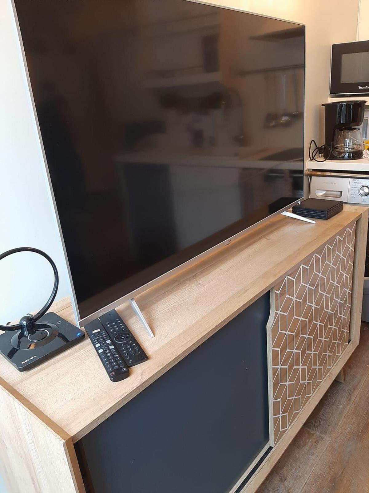Apartament Ancien Atelier Parisien Grand 2 Pieces Zewnętrze zdjęcie